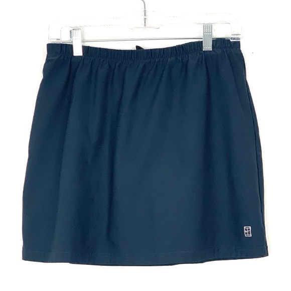 Nike Pants - Nike dark blue athletic skort